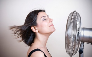 Có cách nào giảm triệu chứng tiền mãn kinh không dùng thuốc?