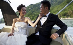 Thực hư chuyện Jennifer Phạm trục trặc hôn nhân với chồng đại gia