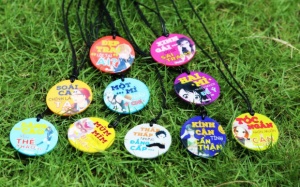 Zoom cận cảnh dây đeo đa năng đang gây 'sốt' trong giới học sinh