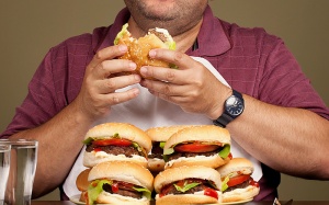 Rối loạn ăn uống làm tăng nguy cơ nhiều vấn đề sức khỏe