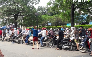 Vụ BV Bạch Mai đóng cửa bãi giữ xe: Người dân có thể gửi xe ở ĐH Bách Khoa?