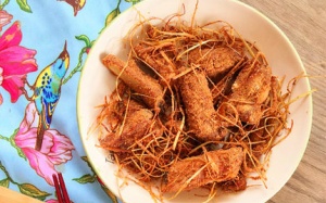 Cuối tuần làm món sườn rang muối đãi cả nhà