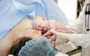 Mẹ bầu nào buộc phải sinh mổ? 