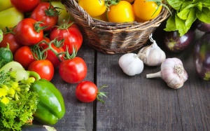 Lợi ích sức khỏe không ngờ từ 6 loại rau củ quả quen thuộc