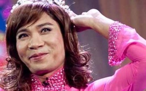 Qua mấy đời vợ, sao Công Lý yêu được hotgirl xinh thế?