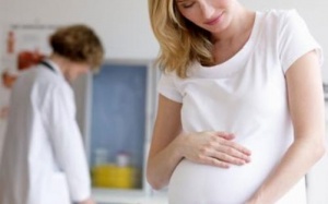 Cách chức trưởng khoa nhận “bồi dưỡng’’ của bệnh nhân