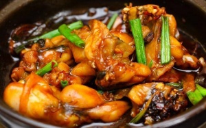 Đầu tuần lạ vị với món ếch kho xì dầu