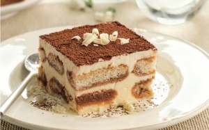 Bánh tiramisu mềm mịn mê hoặc: Công thức bất bại với mọi người