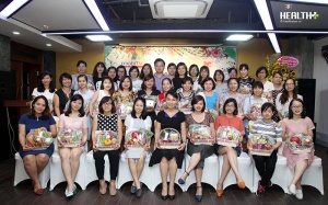 Khám phá bí quyết sống khỏe cho phụ nữ với chuyên gia Trần Lan Hương!