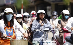 Cuối tuần Bắc Bộ vẫn nắng nóng