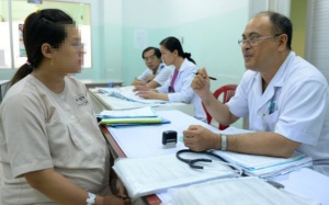 Sinh con gần 7 năm nhưng vẫn còn 'trinh nguyên'