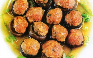 Nấm nhồi thịt sốt cà chua thơm mềm dễ ăn