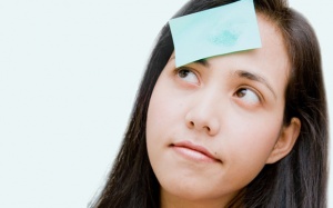 5 biện pháp tự nhiên giúp kiểm soát da bóng nhờn, tóc bết dầu