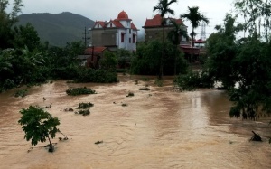 Những cách để có nước sạch dùng sau lũ