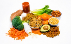 Acid folic, vitamin B12 giúp giảm nguy cơ đột quỵ ở người bị động kinh?