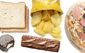 Ăn nhiều thực phẩm chế biến sẵn dễ bị ung thư ruột