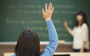 Dạy học không phải là nghề an toàn!