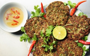 Cuối tuần vào bếp với đặc sản Chả rươi miền Bắc 