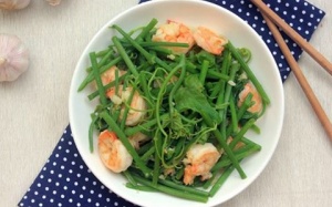 Ngọn su su xào tôm giòn ngon