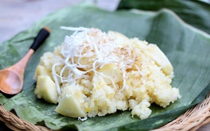 Lấy lòng người khó tính với món xôi sắn điểm tâm