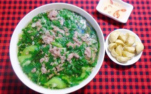 Vì sao nên nấu canh cua với rau đay?