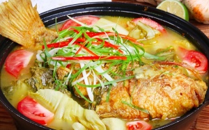 Cá diêu hồng om dưa: Món ăn siêu hợp cho bữa tối mùa Đông