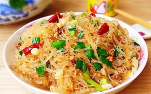 Cách làm miến xào thịt bằm nhanh gọn cho bữa sáng