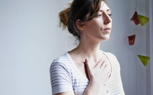 Mãn kinh gây ảnh hưởng tới phổi như hút thuốc lá 10 năm