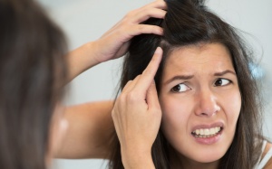 Video: Bí quyết ngăn ngừa tóc bạc sớm hiệu quả!