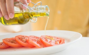 Có bao nhiêu calorie trong các loại dầu ăn thực vật?