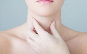 Mẹo chữa đau họng không cần dùng thuốc