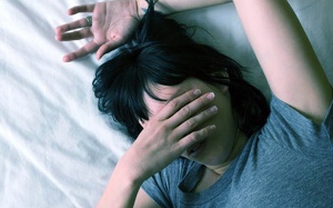 Đa xơ cứng và mất ngủ: Làm thế nào để phá vỡ chu kỳ?