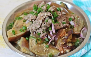 Bữa tối đầu tuần nhanh gọn với Thịt bò xào cà tím