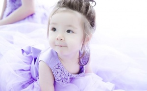 Muốn con vừa trắng vừa xinh mẹ bầu nên ăn gì?