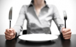 Video: Lý giải vì sao bụng lại kêu 'ùng ục' khi đói 