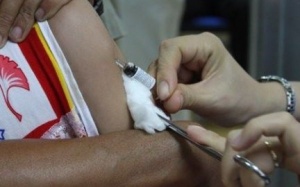 Một bệnh nhi tử vong sau khi chích thuốc tại phòng mạch tư