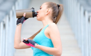 Chỉ dẫn bổ sung protein trong tập luyện thể dục thể thao