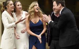 Quả Cầu Vàng: Nơi “con sao” lại trở thành… sao