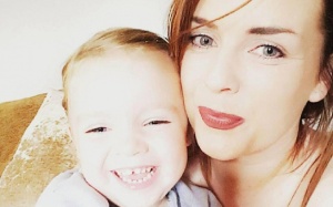 Thoát chứng trầm cảm nhờ một câu nói của con gái ba tuổi