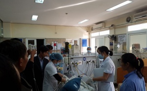 Cận Tết, liên tục có người tử vong vì rượu quê giả pha methanol