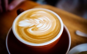 Caffeine giúp làm giảm tình trạng viêm mạn tính ở người già