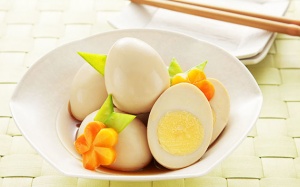 Ăn trứng không chỉ bổ não mà còn ngăn đột quỵ và ung thư vú