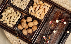 Hạt khô nhâm nhi đón Tết - mua ngay còn kịp!