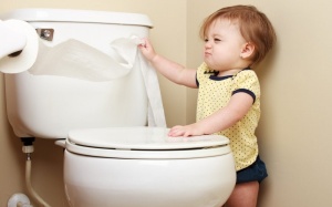 Những 'thủ phạm' dẫn đến táo bón mạn tính ở trẻ em