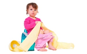 Trẻ bị tiêu chảy trong ngày Tết phải làm sao?