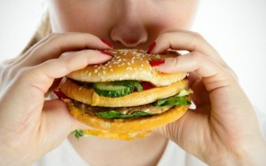 3 'bẫy' ăn uống bạn nên cảnh giác