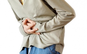 Người già bị sỏi mật có nên phẫu thuật hay không?