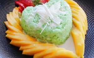 Cách nấu xôi xoài trái tim cho tiệc tối Valentine thêm ngọt ngào