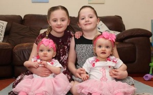 Hy hữu gia đình có hai cặp sinh đôi trùng ngày sinh