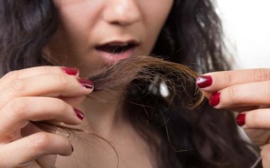 Tóc chẻ ngọn: Đối phó như thế nào?